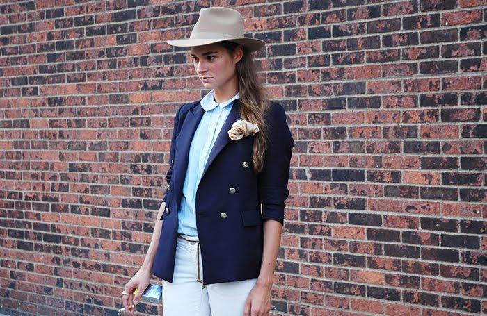 Inspiration - White pants