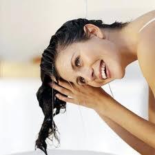 Cuidados para lucir un pelo bonito en el embarazo y lactancia