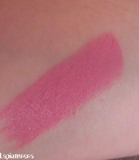 Labiales MAC: la familia aumenta con un par de rosas Labiales MAC: la familia aumenta con un par de rosas