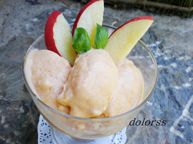 Helado de nectarina  (sin huevo)