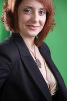 Colaboración en prensa, radio y televisión