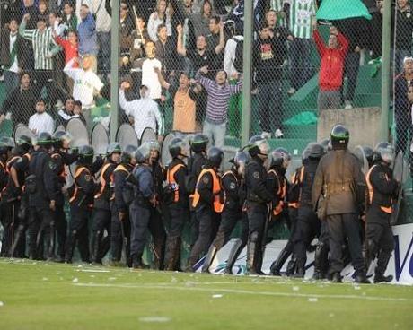 Clausura 2012, Club x Club: Banfield (20°) – El derrumbe inesperado