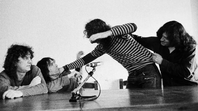 Claves de sol: Los irreverentes Extremoduro y su material defectuoso