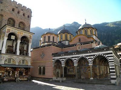 BULGARIA: EL MISTICISMO DEL MONASTERIO DE RILA  Fecha del...