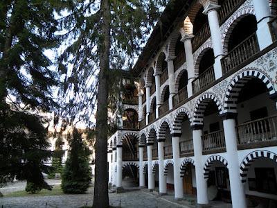 BULGARIA: EL MISTICISMO DEL MONASTERIO DE RILA  Fecha del...