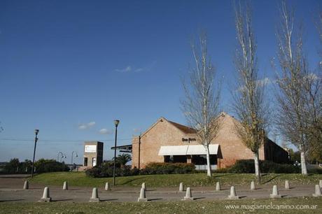 restaurantecostanera Rosario con “R” de Río: un recorrido por la costanera