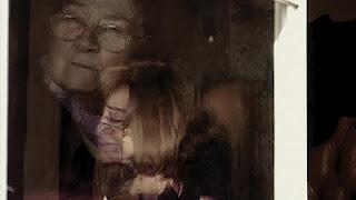 FIDOCS 2012: Las flores de mi familia.