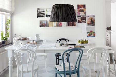 taburete tolix beige sillas Tolix sillas panton blancas sillas eames sillas de diseño sillas ch 24 sillas arne jacobsen siete huevo silla alta trip trap niño blanca santa cole lámpara diseño poster all you need is love muebles y lámparas de ikea mesas de diseño de comedor mesa comedor de diseño lámparas mesa comedor lámparas floss diseño lámparas flos lámparas de diseño lámparas de comedor de péndulo fotos decorar comedor espejo dorado de pie salón Egg chair eames delikatissen comedores decorar comedores estilo nórdico decoración interiores decoración comedores comedores nórdicos comedores de estilo nórdico comedores blancos cocina ikea Carl Hansen CH 24 blog interiores 