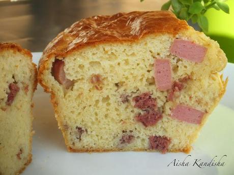 PASTEL SALADO DE SALCHICHAS Y CORNED BEEF
