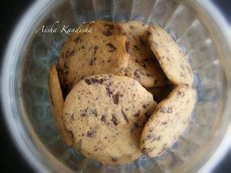GALLETAS CON CHOCOLATE, COOKIES O LA INSOPORTABLE LEVEDAD DEL SER