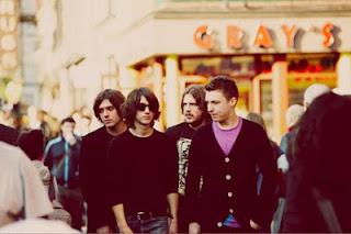 Arctic Monkeys ya trabaja en su nuevo disco
