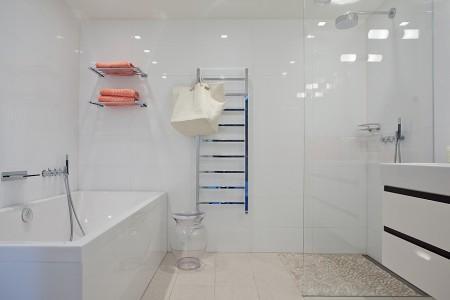 suelo madera negar suelo de caoba silla 7 siete arne jacobsen muebles fritz hansen muebles estilo escandinavo muebles de jardín decoración muebles de diseño lounge chair eames estilo nórdico diseño de terrazas diseño de interiores decorar casas decoración nórdica decoración escandinava decoración en blanco decoración de salones cocina decoración de interiores decoración de exteriores decoración de dormitorios cocinas blancas cocina moderna cocina con vistas cocina con isla cocina con barra cocina blanca blogs de decoración blog de decoración baño de diseño 