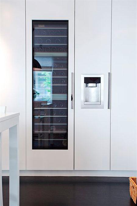 suelo madera negar suelo de caoba silla 7 siete arne jacobsen muebles fritz hansen muebles estilo escandinavo muebles de jardín decoración muebles de diseño lounge chair eames estilo nórdico diseño de terrazas diseño de interiores decorar casas decoración nórdica decoración escandinava decoración en blanco decoración de salones cocina decoración de interiores decoración de exteriores decoración de dormitorios cocinas blancas cocina moderna cocina con vistas cocina con isla cocina con barra cocina blanca blogs de decoración blog de decoración baño de diseño 