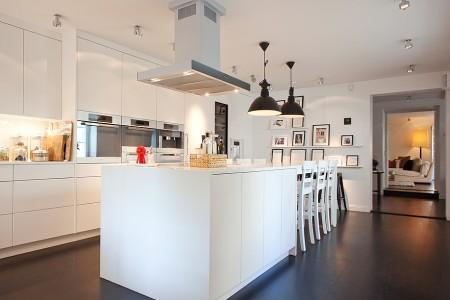 suelo madera negar suelo de caoba silla 7 siete arne jacobsen muebles fritz hansen muebles estilo escandinavo muebles de jardín decoración muebles de diseño lounge chair eames estilo nórdico diseño de terrazas diseño de interiores decorar casas decoración nórdica decoración escandinava decoración en blanco decoración de salones cocina decoración de interiores decoración de exteriores decoración de dormitorios cocinas blancas cocina moderna cocina con vistas cocina con isla cocina con barra cocina blanca blogs de decoración blog de decoración baño de diseño 