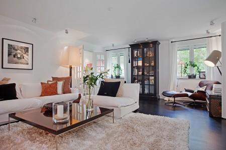 suelo madera negar suelo de caoba silla 7 siete arne jacobsen muebles fritz hansen muebles estilo escandinavo muebles de jardín decoración muebles de diseño lounge chair eames estilo nórdico diseño de terrazas diseño de interiores decorar casas decoración nórdica decoración escandinava decoración en blanco decoración de salones cocina decoración de interiores decoración de exteriores decoración de dormitorios cocinas blancas cocina moderna cocina con vistas cocina con isla cocina con barra cocina blanca blogs de decoración blog de decoración baño de diseño 