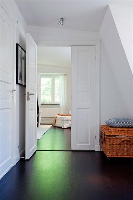 suelo madera negar suelo de caoba silla 7 siete arne jacobsen muebles fritz hansen muebles estilo escandinavo muebles de jardín decoración muebles de diseño lounge chair eames estilo nórdico diseño de terrazas diseño de interiores decorar casas decoración nórdica decoración escandinava decoración en blanco decoración de salones cocina decoración de interiores decoración de exteriores decoración de dormitorios cocinas blancas cocina moderna cocina con vistas cocina con isla cocina con barra cocina blanca blogs de decoración blog de decoración baño de diseño 