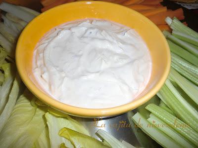 Crudités con salsa de anchoas