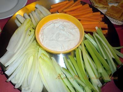 Crudités con salsa de anchoas