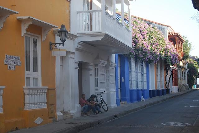 Un paseo matutino por Cartagena de Indias