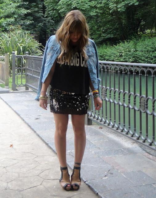 T SHIRT + PAILLETTES