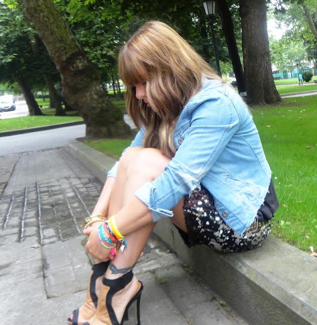 T SHIRT + PAILLETTES