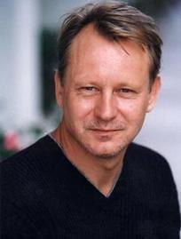 Stellan Skarsgård ha confirmado que aparecerá en Thor 2