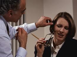 Acoso sexual en el trabajo.