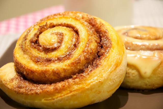 Cinnamon Rolls (Rollos de Canela)