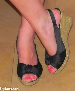 Pies, pedicuras...y sandalias