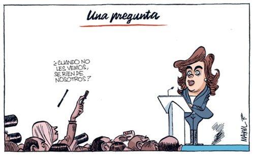 Se reduce el déficit público y aumenta la deuda.