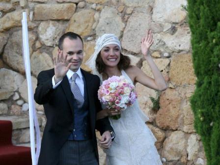 Andrés Iniesta se casó con Anna Ortiz . El vestido de la novia