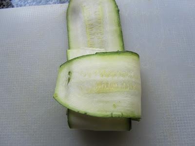 Rollitos de calabacín de pollo y tomate