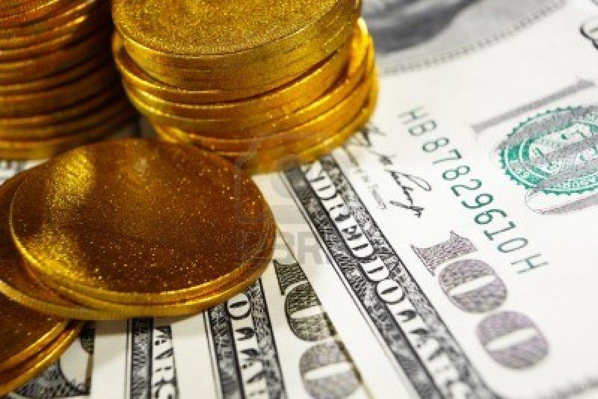 Ahorrar desde 1912 al 2012: ¿mejor con billetes o con monedas de oro?