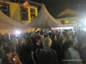 Festival Sidra Nava 2012: carpas calle rio Viao