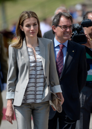 El look de Dña. Letizia en Talarn