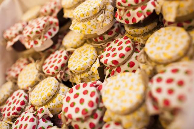 Bodas de hoy...  Ana & Rubén, una boda DIY inspirada en Quiero una boda perfecta