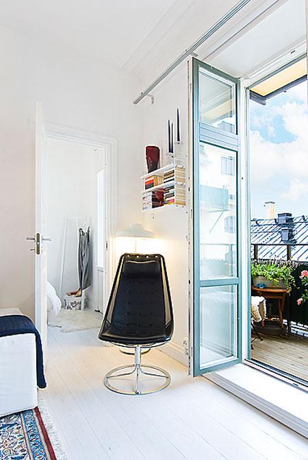 swan chair sofa de ikea blanco sillón cisne arne jacobsen sillas hormiga arne jacobsen pisos pequeños muebles fritz hansen muebles de ikea interiorismo fotos decoración estilo nórdico decoración diseño y decoración diseño interiores diseño de interiores decorar pisos pequeños decorar espacios pequeños decorar cocinas decorar casas decorar casa decoración salones decoración para pisos pequeños decoración interiores decoración de interiores cocinas blancas cocina de ikea chandelier decoración casas decoración blog interiorismo blog decoracion interiores arquitectura interiores ant chair alfombras persas 