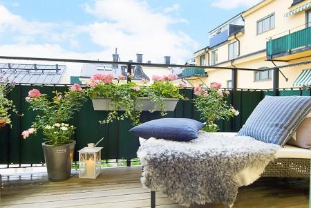 swan chair sofa de ikea blanco sillón cisne arne jacobsen sillas hormiga arne jacobsen pisos pequeños muebles fritz hansen muebles de ikea interiorismo fotos decoración estilo nórdico decoración diseño y decoración diseño interiores diseño de interiores decorar pisos pequeños decorar espacios pequeños decorar cocinas decorar casas decorar casa decoración salones decoración para pisos pequeños decoración interiores decoración de interiores cocinas blancas cocina de ikea chandelier decoración casas decoración blog interiorismo blog decoracion interiores arquitectura interiores ant chair alfombras persas 