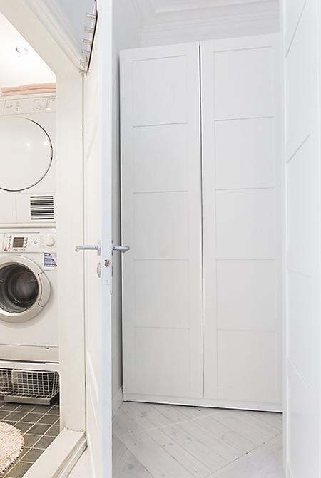 swan chair sofa de ikea blanco sillón cisne arne jacobsen sillas hormiga arne jacobsen pisos pequeños muebles fritz hansen muebles de ikea interiorismo fotos decoración estilo nórdico decoración diseño y decoración diseño interiores diseño de interiores decorar pisos pequeños decorar espacios pequeños decorar cocinas decorar casas decorar casa decoración salones decoración para pisos pequeños decoración interiores decoración de interiores cocinas blancas cocina de ikea chandelier decoración casas decoración blog interiorismo blog decoracion interiores arquitectura interiores ant chair alfombras persas 