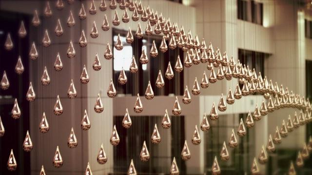 Kinetic Rain