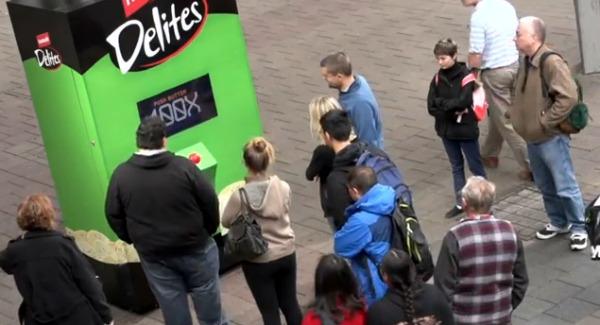 Una máquina expendedora que pone a prueba a la gente