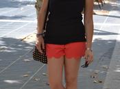 Vilanova segundo post: orange shorts