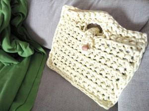 Bolsa para el ordenador portátil de trapillo a crochet XL