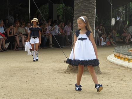 Bóboli y Condor desfilan en la pasarela 080