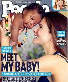 Sandra Bullock nos presenta su bebé