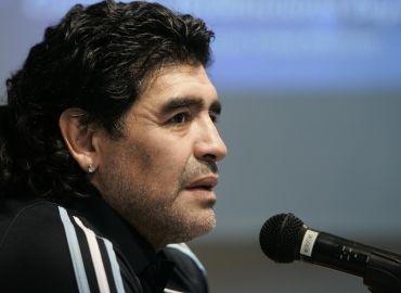 LA CARTA DE MARADONA RESPONDIENDO A ALFIO BASILE JR