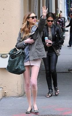 Leggins de tul transparentes. ¿Te atreves? Whitney Port, si!