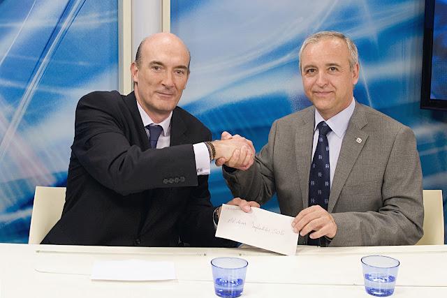 Premio Clarins Mujer Más Dinámica 2012