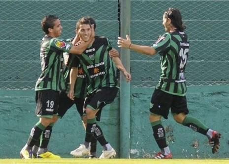 Clausura 2012, Club x Club: San Martín (15°) – Vivo en medio de turbulencias