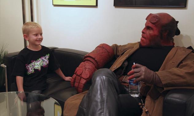 Guillermo del Toro recupera el interés en `Hellboy 3´